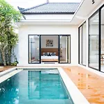 Holiday Oasis! Luxury, Private, Entire Villa, Ubud