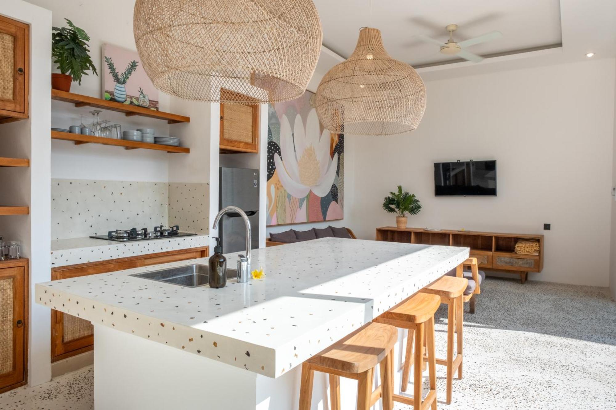 Villa Oasis! Luxury, Private, Entire Villa,